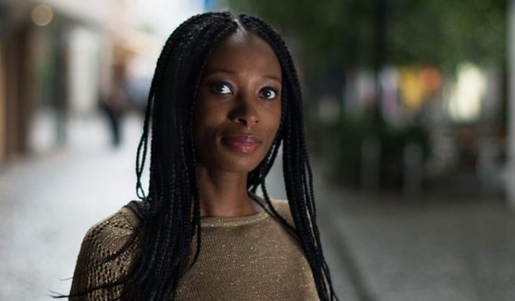 Alice Gbelia: Ivorian woman who wants to transform digital art - AfrikaTech